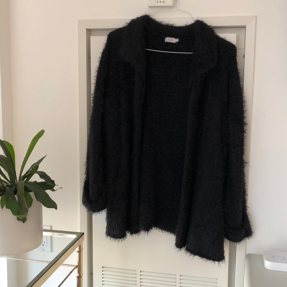 Fuzzy black, Tobi jacket